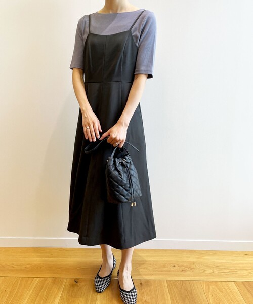 OPAQUE.CLIP（オペークドットクリップ）の「◆切替フィット＆フレアキャミワンピース【洗濯洗い可／イージーケア】（ワンピース・レディース・ボルドー/チャコールグレー・42/38/40）」の3枚目の写真
