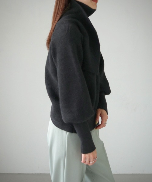 cheriella(シェリエラ)の「【cheriella】バッククロスデザインハイネックニット BACK CROSS DESIGN HIGH-NECK KNIT(ニット/セーター・レディース・パープル/ブラウン/ブルー/ブラック/アイボリー・M)」の17枚目の写真