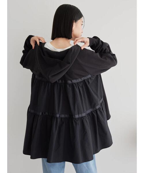 AMERICAN HOLIC（アメリカンホリック）の「異素材バックフレアパーカー（カーディガン/ボレロ・レディース・ブラック/ライトベージュ・L/M）」の22枚目の写真