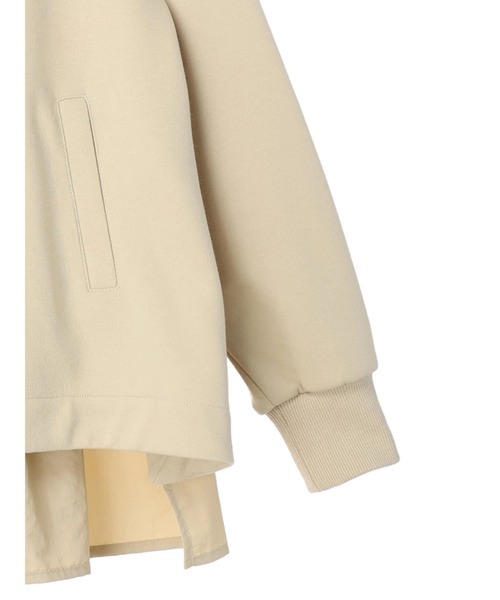 AMERICAN HOLIC（アメリカンホリック）の「異素材バックフレアパーカー（カーディガン/ボレロ・レディース・ブラック/ライトベージュ・L/M）」の7枚目の写真