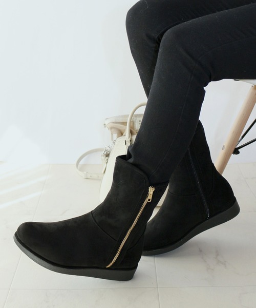 Fin（フィン）の「サイドジップショートブーツ【低反発スポンジ入り】（ブーツ・レディース・ブラック/ブラウン/グレー・S/M/L/LL）」の19枚目の写真