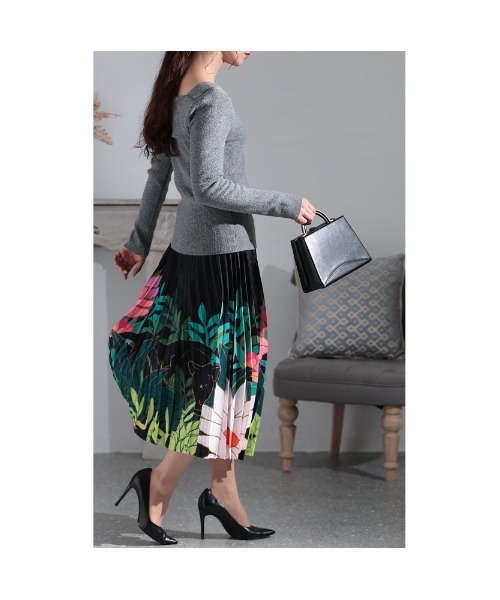 Sawa a la mode（サワアラモード）の「アシンメトリーニットトップス（ニット/セーター・レディース・グレー/ブラック・FREE）」の15枚目の写真