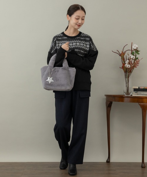 KATHARINE ROSS(キャサリンロス)の「【KATHARINE ROSS】WEB限定 モコモコファーバッグ(トートバッグ・レディース・グレー/ブラック/ベージュ/ブルー/ブラウン・MEDIUM)」の22枚目の写真