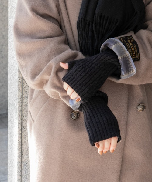 URBAN RESEARCH DOORS（アーバンリサーチドアーズ）の「リブグローブ（手袋・レディース・アイボリー/ブラック・ONE）」の3枚目の写真