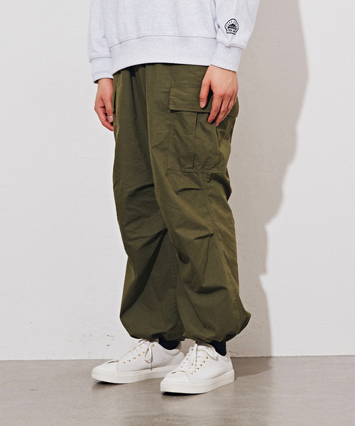 B.C STOCK（ベーセーストック）の「オーバーカーゴパンツ（カーゴパンツ・メンズ・ベージュ/ブルー系その他/ブラック/カーキ/レンガ・FREE）」の3枚目の写真