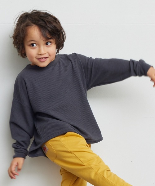 Life Support Products（ライフサポートプロダクツ）の「ワッフルロンT（80～150cm）（Tシャツ/カットソー・キッズ・ピンク/グレー系その他2/チャコール/グレー系その他/グリーン系その他/オレンジ/ブルー/ライトグリーン/ホワイト系その他/杢グレー/ベージュ/ライトブルー/ブラウン/オフホワイト・110/150/100/120/90/80/140/95/130）」の6枚目の写真