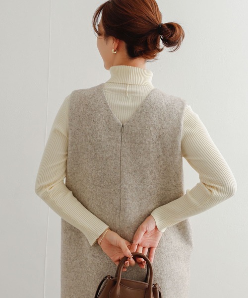 URBAN RESEARCH DOORS(アーバンリサーチドアーズ)の「タートルネックリブニット(ニット/セーター・レディース・ブラック/オフホワイト/ブルー/グリーン系その他・MEDIUM)」の12枚目の写真