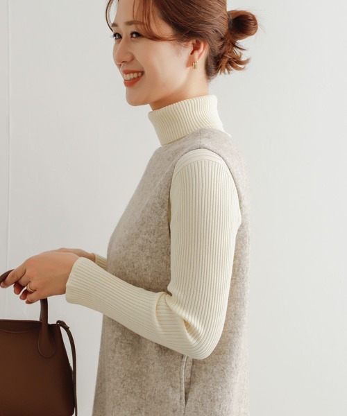 URBAN RESEARCH DOORS(アーバンリサーチドアーズ)の「タートルネックリブニット(ニット/セーター・レディース・ブラック/オフホワイト/ブルー/グリーン系その他・MEDIUM)」の13枚目の写真