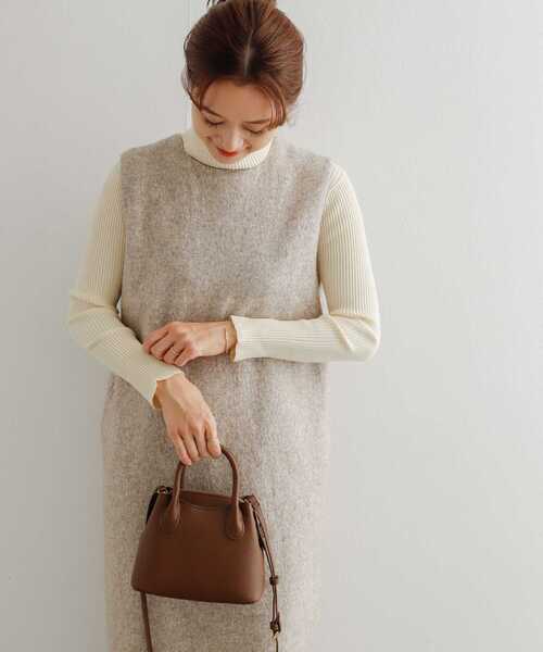 URBAN RESEARCH DOORS(アーバンリサーチドアーズ)の「タートルネックリブニット(ニット/セーター・レディース・ブラック/オフホワイト/ブルー/グリーン系その他・MEDIUM)」の16枚目の写真