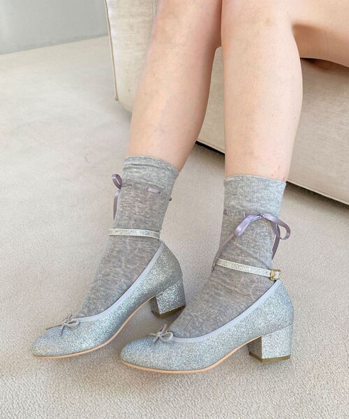 MAJESTIC LEGON（マジェスティックレゴン）の「【WEB限定S・XLサイズあり】ラメリボンパンプス（パンプス・レディース・ゴールド/ピンク/シルバー/ダークグレー・LARGE/SMALL/MEDIUM/X-LARGE）」の9枚目の写真