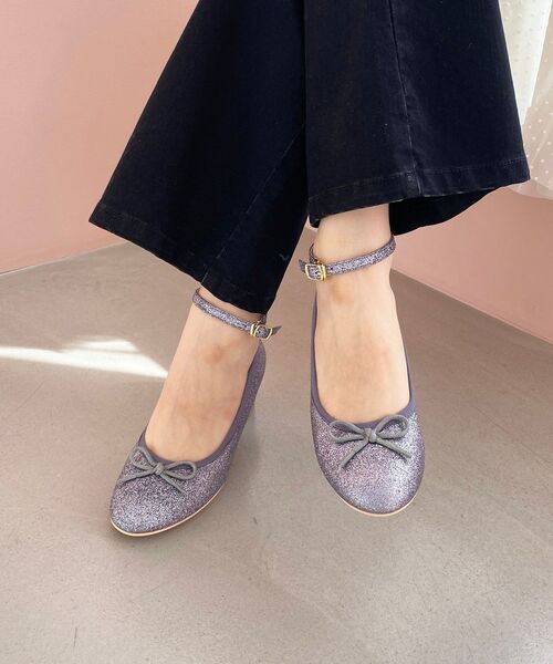 MAJESTIC LEGON（マジェスティックレゴン）の「【WEB限定S・XLサイズあり】ラメリボンパンプス（パンプス・レディース・ゴールド/ピンク/シルバー/ダークグレー・LARGE/SMALL/MEDIUM/X-LARGE）」の19枚目の写真