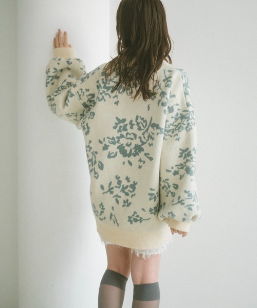 ECREL（エクレール）の「フラワービジューカーディガン（ニット/セーター・レディース・ピンク/ライトグレー/グレー/ブルー/ベージュ/ボルドー・FREE）」の19枚目の写真