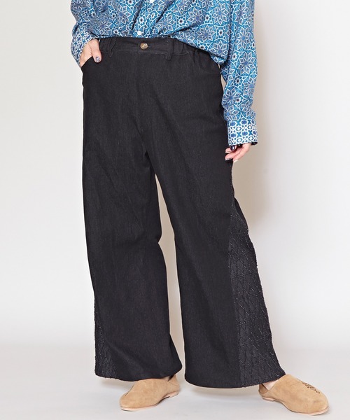 チャイハネ（チャイハネ）の「【チャイハネ】ベーシィブーツカットデニムパンツ（デニムパンツ・レディース・ダークブルー/ライトブルー/ブラック・FREE）」の2枚目の写真