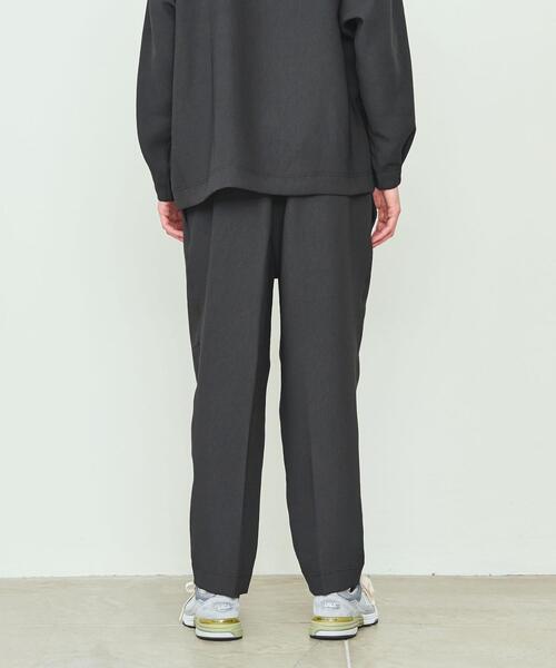 UNITED ARROWS & SONS by DAISUKE OBANA（ユナイテッドアローズアンドサンズバイダイスケオバナ）の「＜UNITED ARROWS & SONS by DAISUKE OBANA ESSENS＞ Ⅰ CR REG PANTS/パンツ（その他パンツ・メンズ・ブラック/ダークグレー・L/XL/M/S）」の5枚目の写真