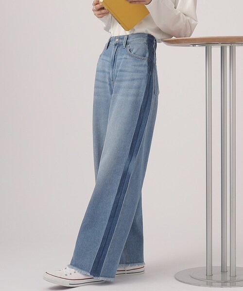 Cutie Blonde(キューティーブロンド)の「◆フリンジデニム ワイドパンツ(デニムパンツ・レディース・ブルー系4/ブラック/ライトブルー・04/02/03)」の3枚目の写真