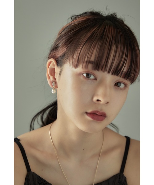 niana(ニアナ)の「ビジューフープパールイヤリング 結婚式 お呼ばれ 成人式 アクセサリー(イヤリング・レディース・シルバー/ゴールド・FREE)」の4枚目の写真
