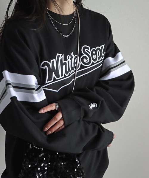 MLB(メジャーリーグベースボール)の「MLBワッペン刺繍チームロゴスウェット(スウェット・レディース・ライトグレー/ホワイト/グリーン/ネイビー/ブラック・M/L/XL)」の3枚目の写真