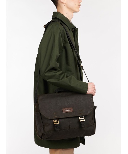 【未使用】Barbour ワックス コットン メッセンジャーバッグ Essential ワックスコットン メッセンジャー バッグ｜バッグ