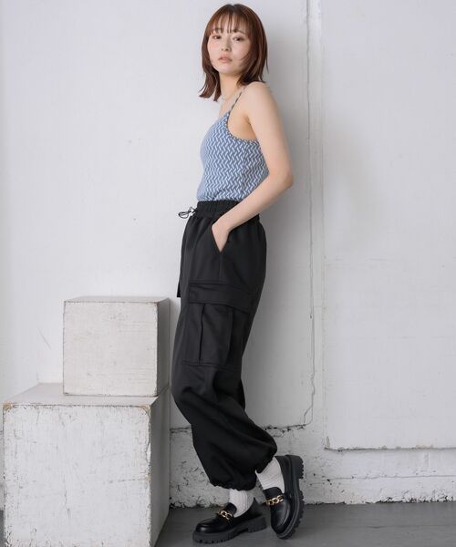 RETRO GIRL(レトロガール)の「柄カップ付キャミ(キャミソール・レディース・ブラウン系その他/ブルー系その他/ホワイト系その他・FREE)」の22枚目の写真