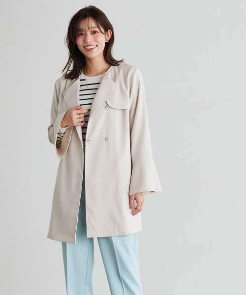 Pierrot（ピエロ）の「フレアスリーブライトアウター（トレンチコート・レディース・ベージュ/ネイビー/アイボリー・M/L）」の8枚目の写真