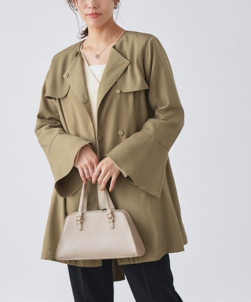 Pierrot（ピエロ）の「フレアスリーブライトアウター（トレンチコート・レディース・ベージュ/ネイビー/アイボリー・M/L）」の21枚目の写真