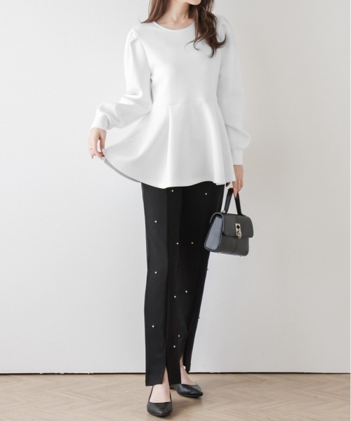 Lajour（ラジュール）の「日本製 タックフレア ペプラムトップス（Tシャツ/カットソー・レディース・ブラック/ベージュ/杢グレー/ホワイト・フリー）」の16枚目の写真