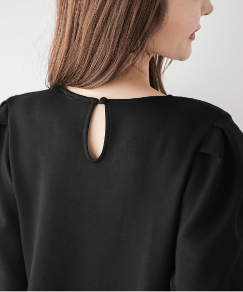 Lajour（ラジュール）の「日本製 タックフレア ペプラムトップス（Tシャツ/カットソー・レディース・ブラック/ベージュ/杢グレー/ホワイト・フリー）」の20枚目の写真