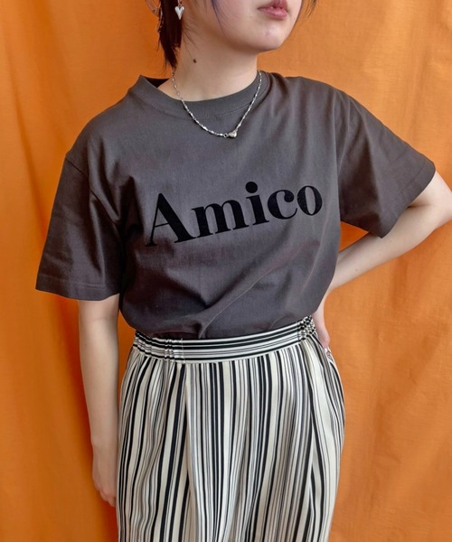 LHELBIE（レルビエ）の「AmicoフロッキーロゴTシャツ（Tシャツ/カットソー・レディース・ネイビー/ホワイト/チャコールグレー/ブラック・M）」の3枚目の写真