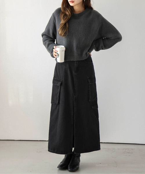AMELY(エミリー)の「フロントスリットデニムスカート(デニムスカート・レディース・ブルー/ライトブルー/ブラック・M/L)」の4枚目の写真