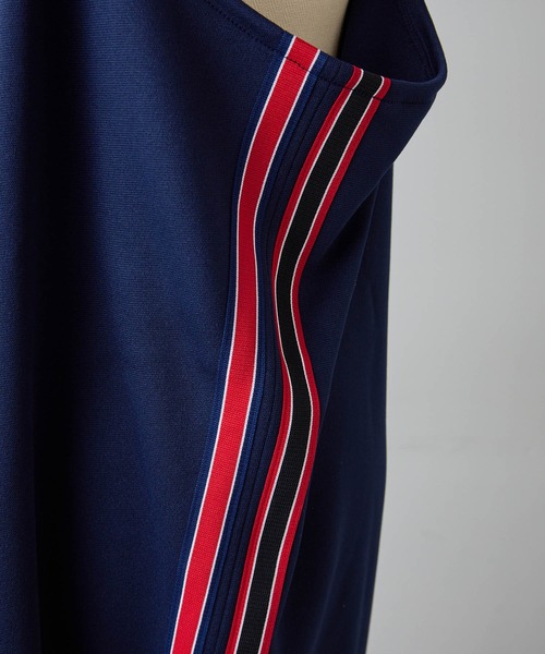 ear PAPILLONNER（イアパピヨネ）の「【GDSS(ジーディーエスエス)】ear別注・トラックオーバーオール（サロペット/オーバーオール・レディース・ブラック/ネイビー・MEDIUM）」の6枚目の写真