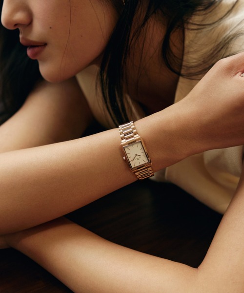 Daniel Wellington(ダニエルウェリントン)の「BOUND 3-LINK GOLD レディース腕時計(アナログ腕時計・レディース・シルバー/ピンクゴールド・ONE SIZE)」の18枚目の写真