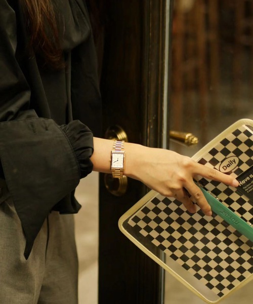 Daniel Wellington(ダニエルウェリントン)の「BOUND 3-LINK GOLD レディース腕時計(アナログ腕時計・レディース・シルバー/ピンクゴールド・ONE SIZE)」の20枚目の写真