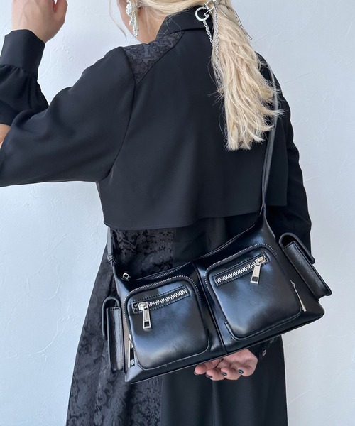 HARE（ハレ）の「ジップポッケデザインバッグ(HARE)（ショルダーバッグ・レディース・ブラック・FREE）」の12枚目の写真