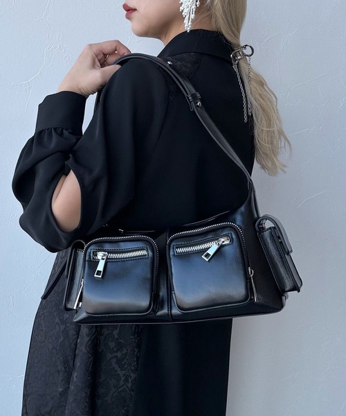 HARE（ハレ）の「ジップポッケデザインバッグ(HARE)（ショルダーバッグ・レディース・ブラック・FREE）」の13枚目の写真