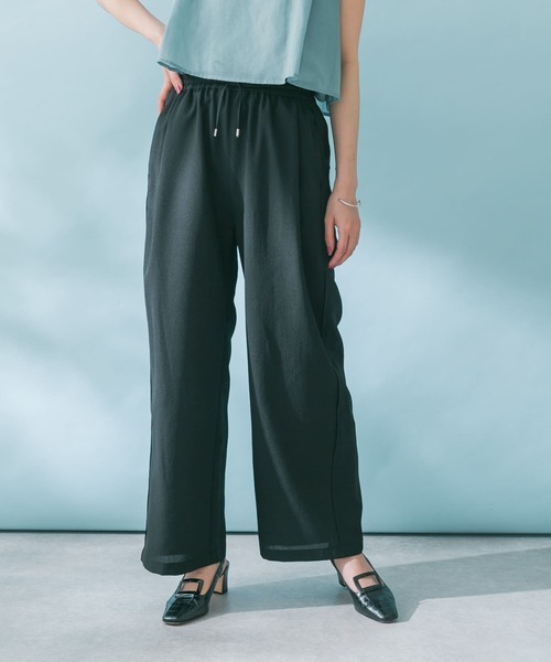 URBAN RESEARCH ROSSO WOMEN（アーバンリサーチ　ロッソ）の「『UR TECH DRYLUXE』ドロストパンツ（その他パンツ・レディース・ブラック/チャコールグレー・FREE）」の9枚目の写真