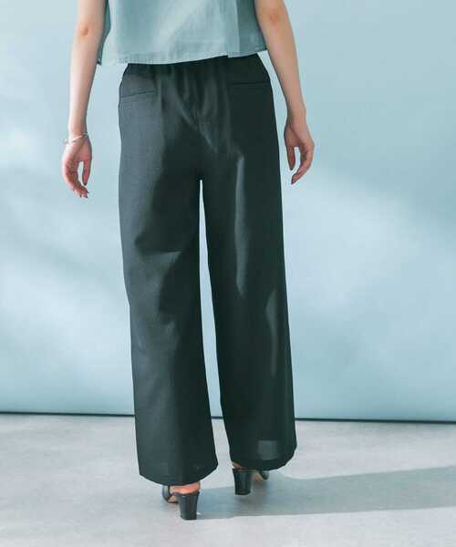 URBAN RESEARCH ROSSO WOMEN（アーバンリサーチ　ロッソ）の「『UR TECH DRYLUXE』ドロストパンツ（その他パンツ・レディース・ブラック/チャコールグレー・FREE）」の10枚目の写真