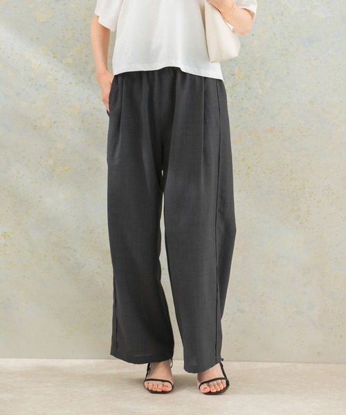 URBAN RESEARCH ROSSO WOMEN（アーバンリサーチ　ロッソ）の「『UR TECH DRYLUXE』ドロストパンツ（その他パンツ・レディース・ブラック/チャコールグレー・FREE）」の13枚目の写真