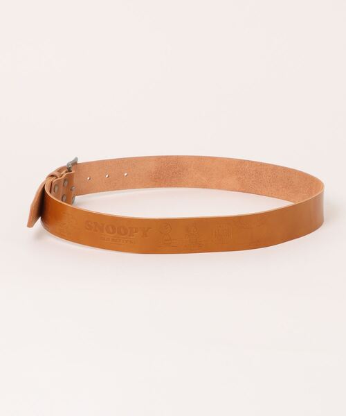 SNOOPY×OLD BETTY'S（スヌーピーカケルオールドベティーズ）の「【日本製】スヌーピー 【SNOOPY】 Embossed Leather Belt(C-Skateboard柄)（ベルト・レディース・ブラック/ナチュラル/ブラウン/キャメル・FREE）」の6枚目の写真