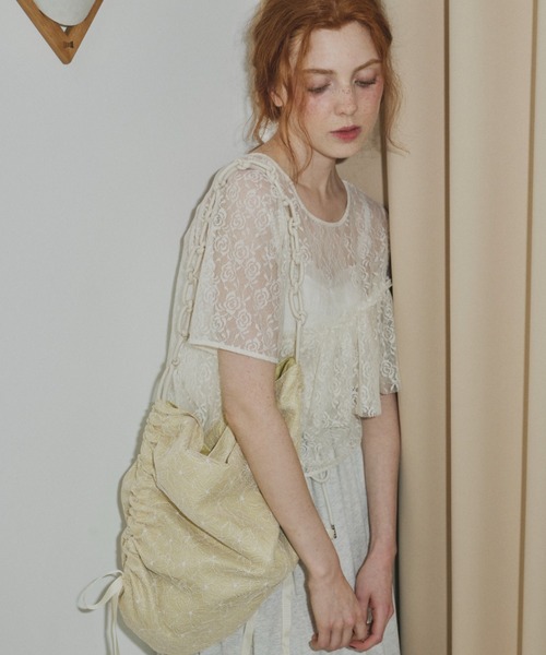 idem(イデム)の「sheer lace frill tops/シアーレースフリルトップス(Tシャツ/カットソー・レディース・ブラック/アイボリー・FREE)」の13枚目の写真