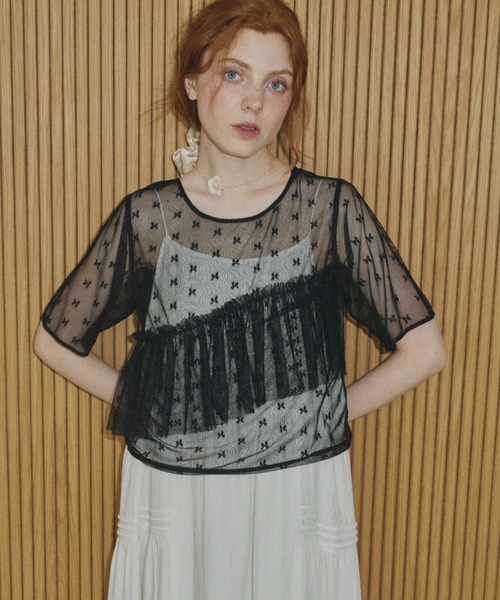 idem(イデム)の「sheer lace frill tops/シアーレースフリルトップス(Tシャツ/カットソー・レディース・ブラック/アイボリー・FREE)」の6枚目の写真