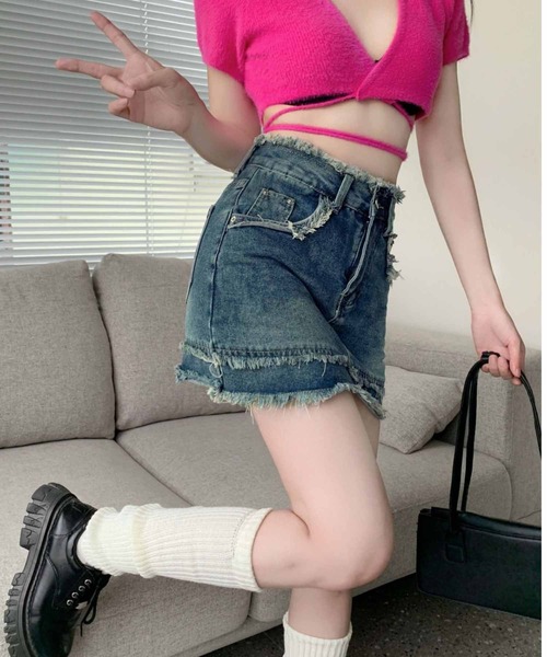 NANEA(ナネア)の「カットオフデザインデニムミニスカート インナーパンツ付き(デニムスカート・レディース・ブラック/ブルー・SMALL/MEDIUM/LARGE)」の22枚目の写真