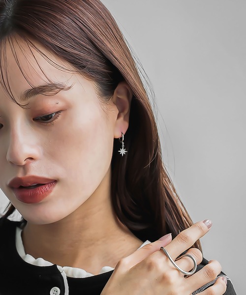 abaskdesign(アバスクデザイン)の「金属アレルギー対応 スター&ムーンアシンデザインステンレスピアス(ピアス(両耳用)・レディース・ゴールド/シルバー・FREE)」の16枚目の写真
