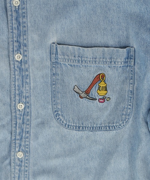 DISNEY VINTAGE（ディズニーヴィンテージ）の「【ヴィンテージ古着】90's THE DISNEY STORE / ディズニー 七人の小人 刺繍 デニム シャツ（シャツ/ブラウス・メンズ・ブルー・LARGE）」の5枚目の写真