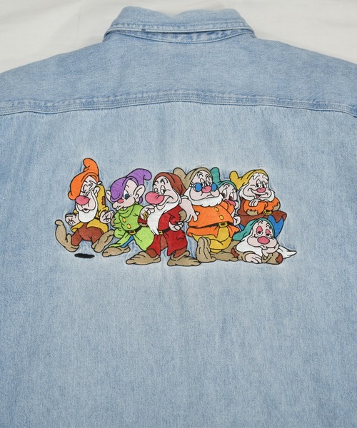 DISNEY VINTAGE（ディズニーヴィンテージ）の「【ヴィンテージ古着】90's THE DISNEY STORE / ディズニー 七人の小人 刺繍 デニム シャツ（シャツ/ブラウス・メンズ・ブルー・LARGE）」の10枚目の写真