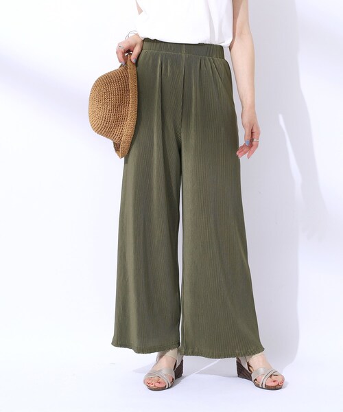 SHOO・LA・RUE(シューラルー)の「【洗える】レイヤードにも さらっと穿ける 大人プリーツ イージーパンツ(その他パンツ・レディース・ブラック/ダークオリーブ/ブラウン系その他2/ネイビー系/グレー系その他6・02/03/04)」の13枚目の写真