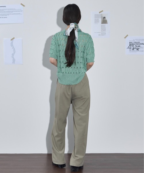 THE YOn（ザヨン）の「エコファーチャンキーヒールストラップパンプス（パンプス・レディース・ブラック/アイボリー/ラベンダー・38/37/36）」の15枚目の写真