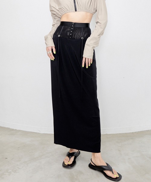 THINGS THAT MATTER（シングス ザット マター）の「CORSET RIB NARROW SKIRT / コルセットリブナロースカート（スカート・レディース・ブラック/ベージュ・1/2）」の2枚目の写真