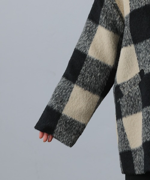 COLONY 2139（コロニートゥーワンスリーナイン）の「チェック柄ミドル丈コート（その他アウター・レディース・オフホワイト・FREE）」の14枚目の写真