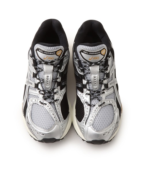 ASICS(アシックス)の「asics GEL-NIMBUS 10.1 / アシックス ゲル-ニンバス 10.1(スニーカー・メンズ・グレー・26.0cm/25.5cm/25.0cm/24.5cm/24.0cm/23.5cm/23.0cm/29.5cm/29.0cm/28.5cm/28.0cm/27.5cm/27.0cm/26.5cm)」の3枚目の写真