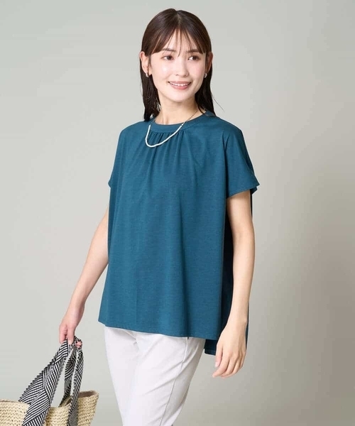 a.v.v(アーヴェヴェ)の「【接触冷感/UVカット/洗える】ギャザーネックカットソー(Tシャツ/カットソー・レディース・グリーン/ブラック/ホワイト/ライトグレー/ダークインディゴブルー/ライラック・40/38/36/42/34)」の8枚目の写真